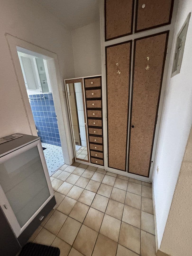 Prenájom bytu 3-izbový 55 m², Erich-Klausener-Straße 80, -Stockum, Düsseldorf, Severné Porýnie - Westfálsko Prenájom bytu 3-izbový 55 m², Erich-Klausener-Straße 80, -Stockum, Düsseldorf, Severné Porýnie - Westfálsko
