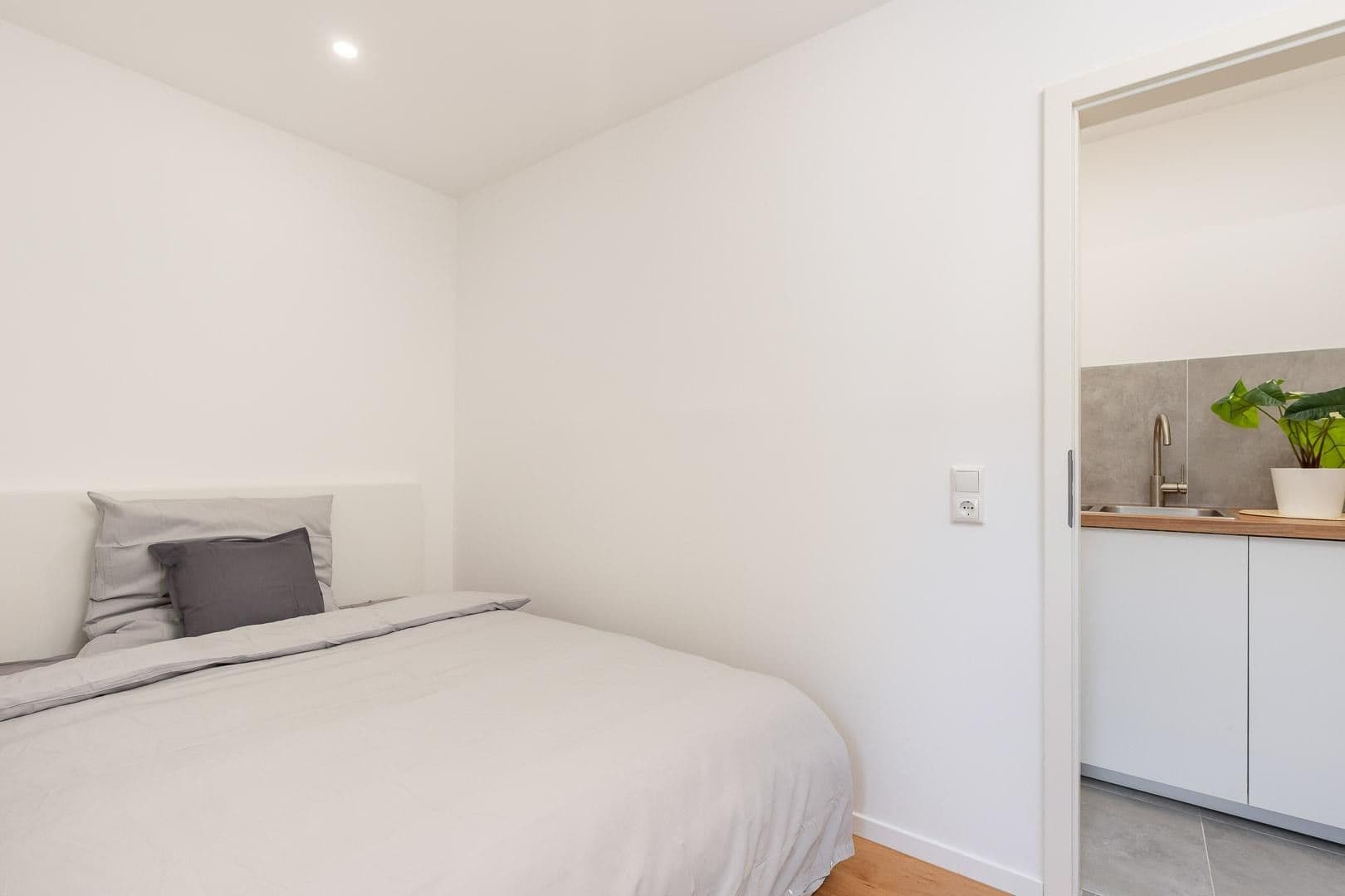 Predaj bytu 4-izbový 51 m², Köln, Severné Porýnie - Westfálsko Predaj bytu 4-izbový 51 m², Köln, Severné Porýnie - Westfálsko