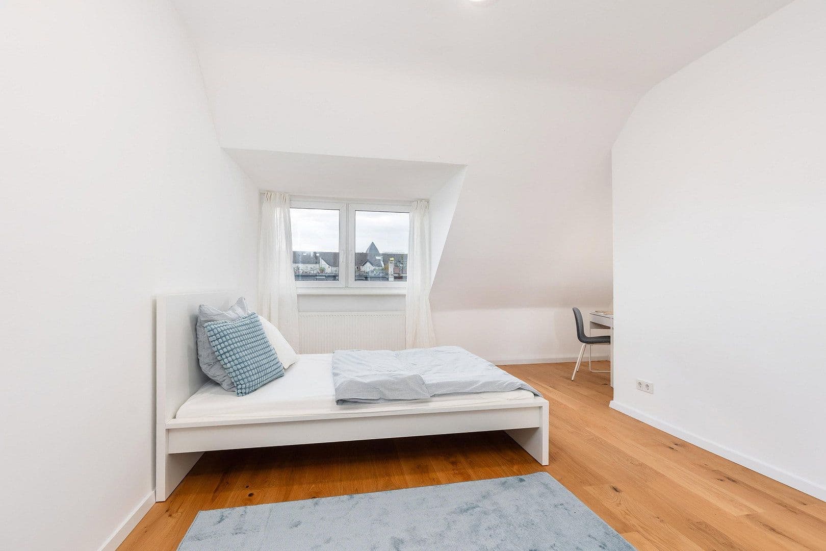 Predaj bytu 2-izbový 42 m², Düsseldorf, Severné Porýnie - Westfálsko Predaj bytu 2-izbový 42 m², Düsseldorf, Severné Porýnie - Westfálsko