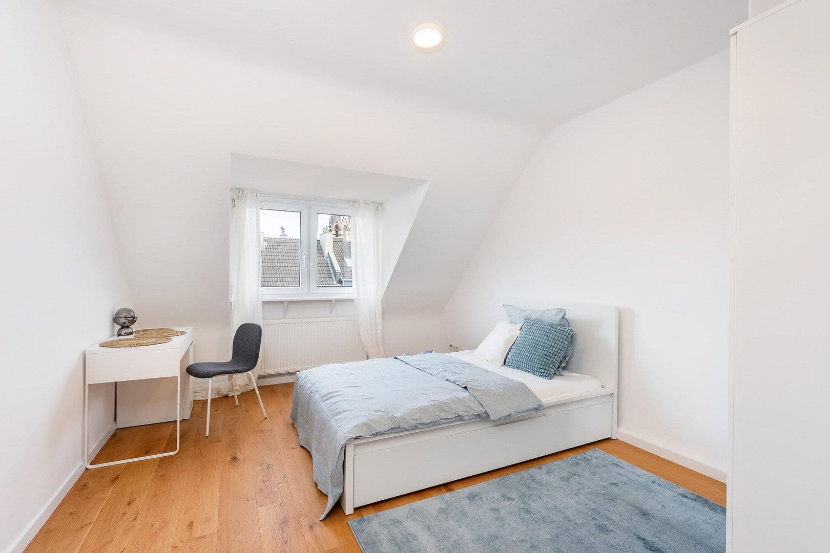 Predaj bytu 2-izbový 42 m², Düsseldorf, Severné Porýnie - Westfálsko Predaj bytu 2-izbový 42 m², Düsseldorf, Severné Porýnie - Westfálsko