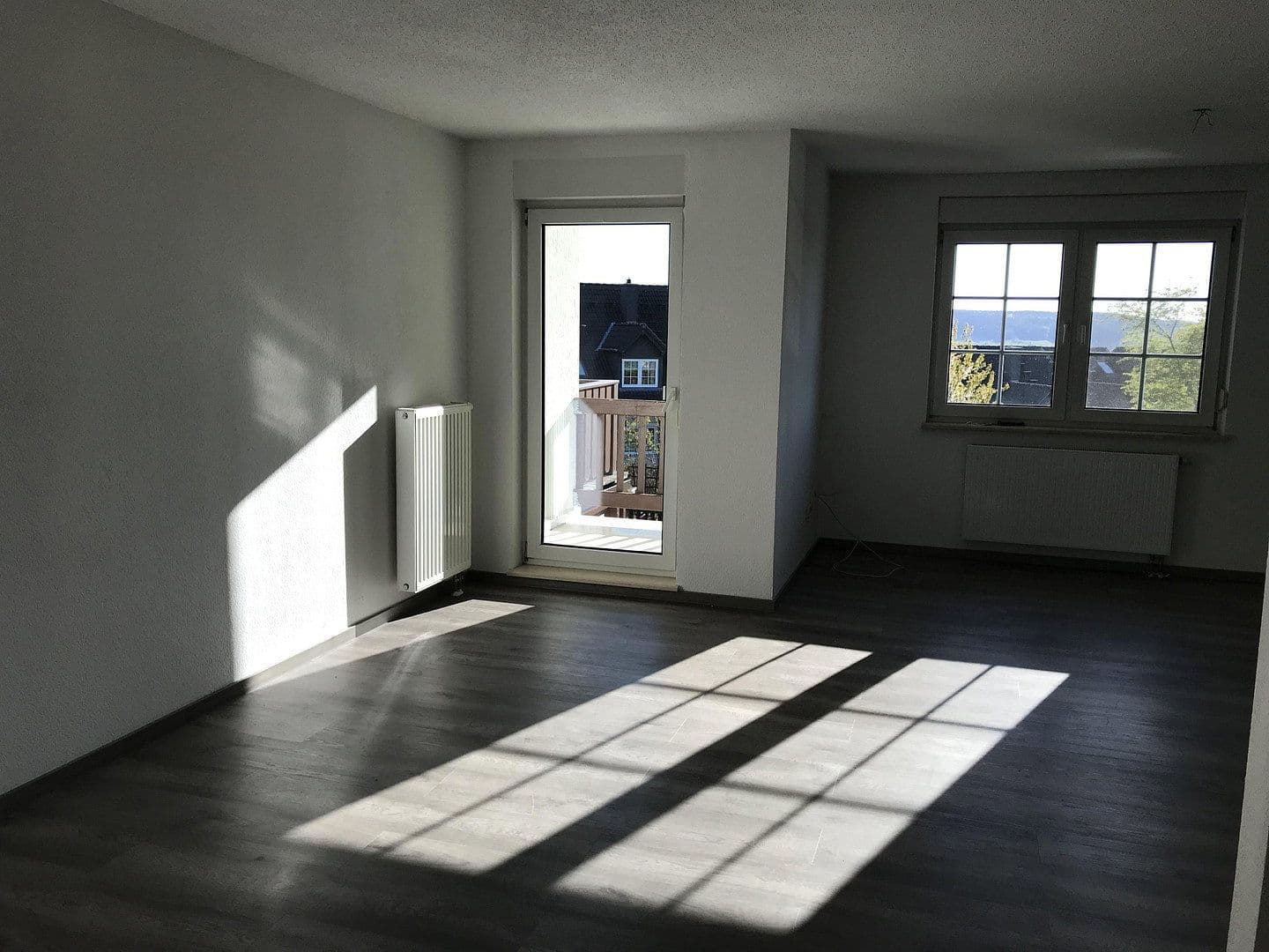 Predaj domu 120 m², pozemek 175 m², Lauter-Bernsbach, Sasko Predaj domu 120 m², pozemek 175 m², Lauter-Bernsbach, Sasko