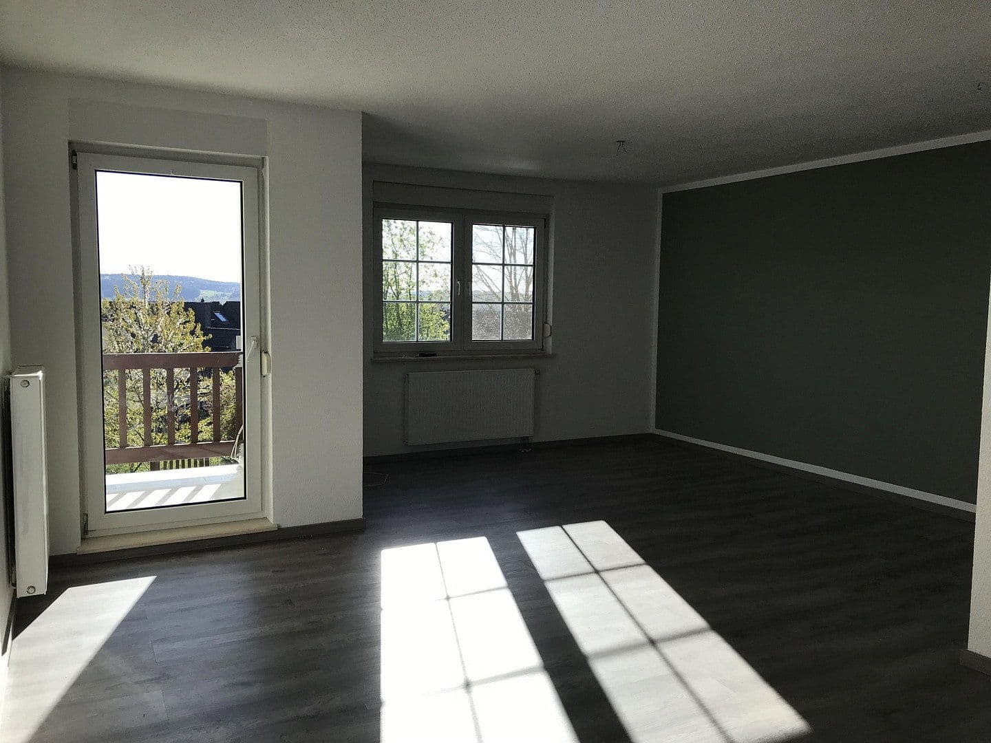 Predaj domu 120 m², pozemek 175 m², Lauter-Bernsbach, Sasko Predaj domu 120 m², pozemek 175 m², Lauter-Bernsbach, Sasko