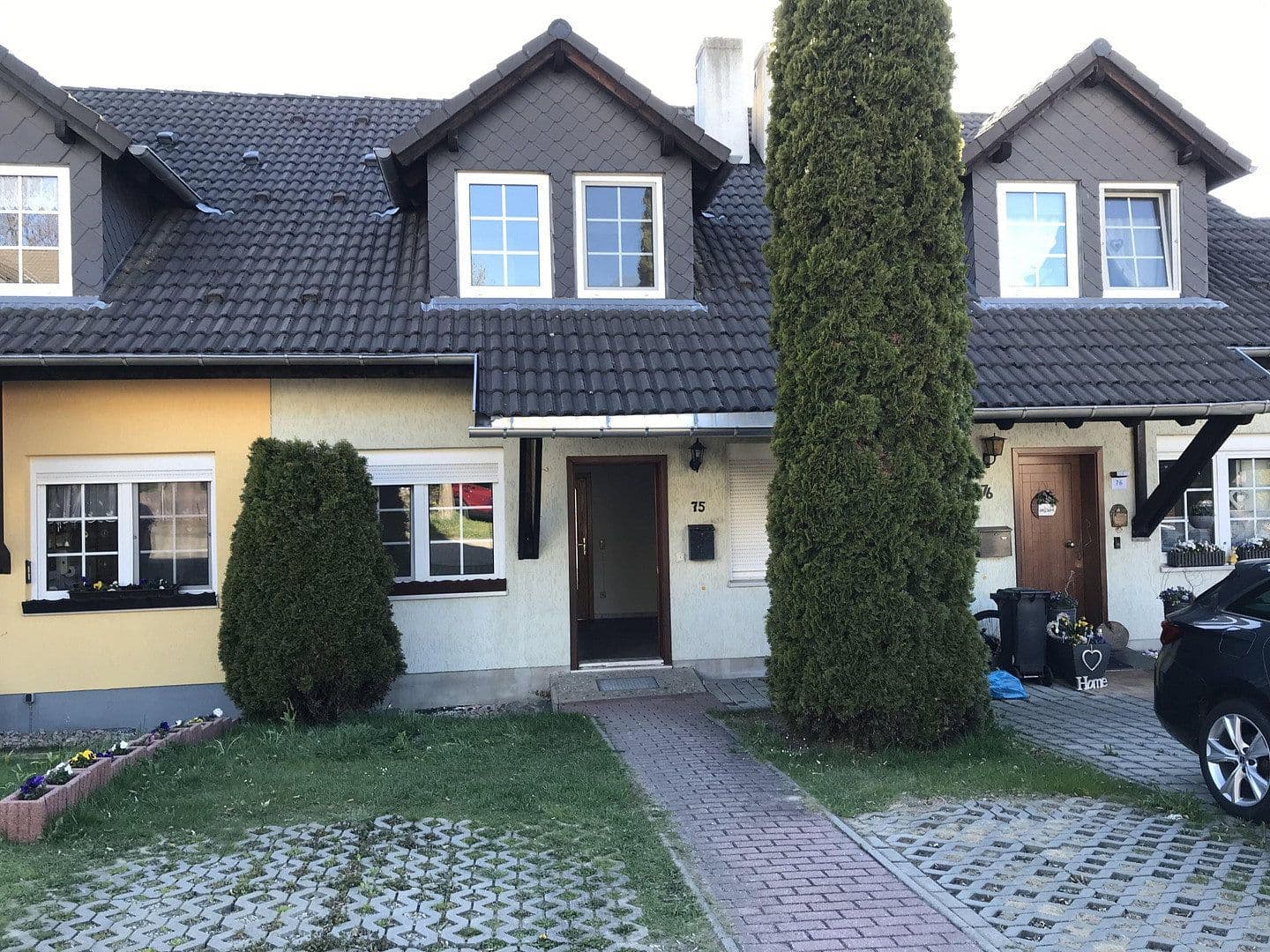 Predaj domu 120 m², pozemek 175 m², Lauter-Bernsbach, Sasko Predaj domu 120 m², pozemek 175 m², Lauter-Bernsbach, Sasko