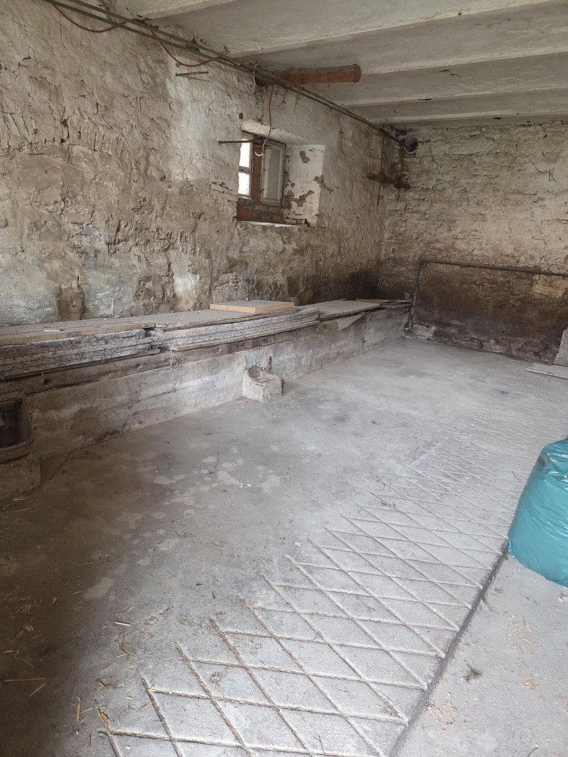 Predaj domu 150 m², pozemek 576 m², Niederstetten, Bádensko-Wurttembersko Predaj domu 150 m², pozemek 576 m², Niederstetten, Bádensko-Wurttembersko
