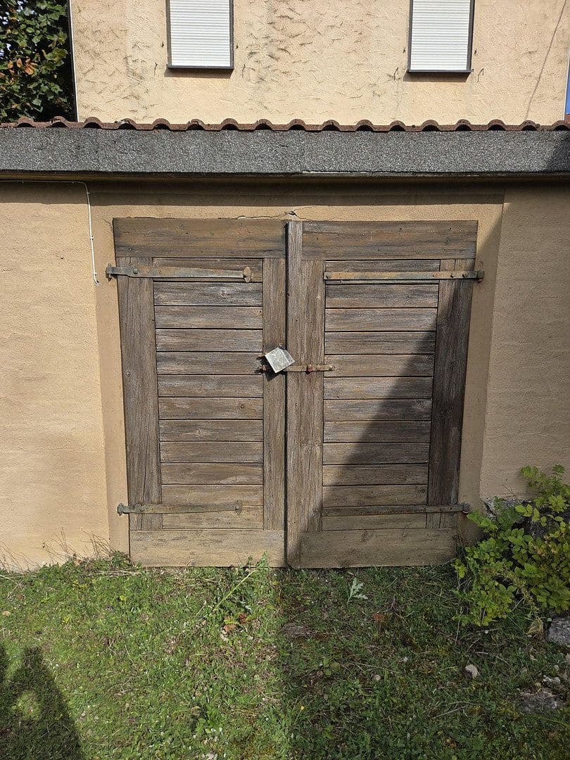 Predaj domu 150 m², pozemek 576 m², Niederstetten, Bádensko-Wurttembersko Predaj domu 150 m², pozemek 576 m², Niederstetten, Bádensko-Wurttembersko