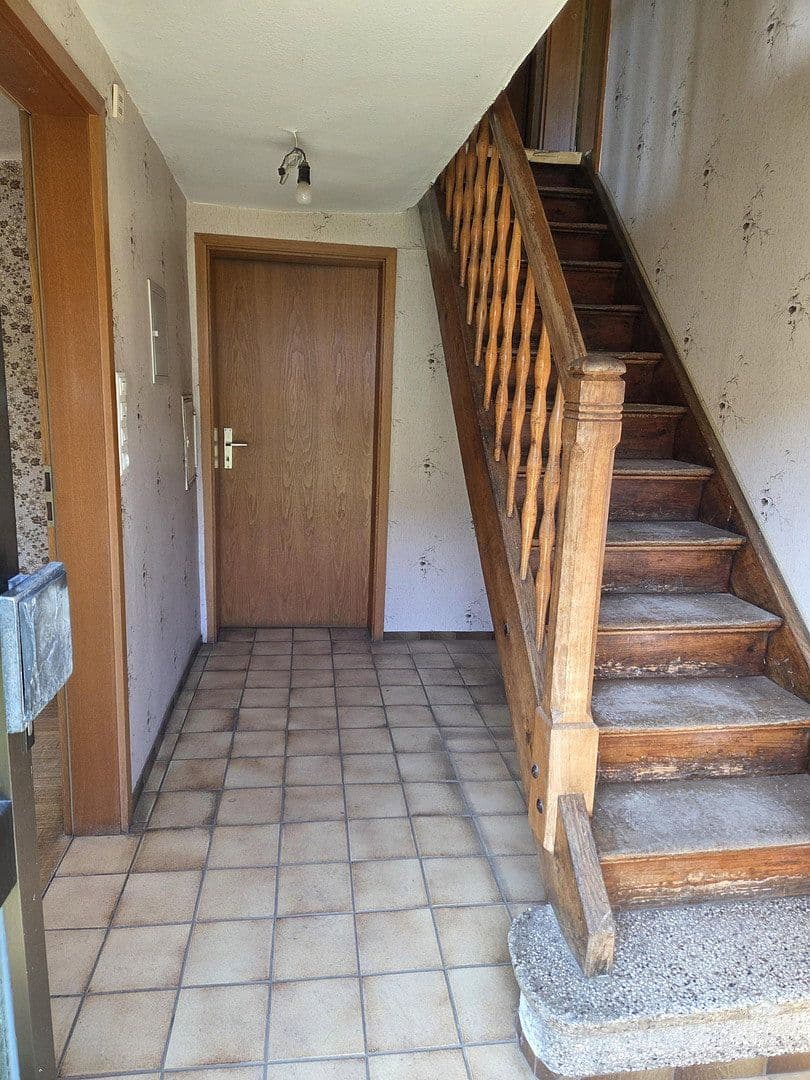 Predaj domu 150 m², pozemek 576 m², Niederstetten, Bádensko-Wurttembersko Predaj domu 150 m², pozemek 576 m², Niederstetten, Bádensko-Wurttembersko
