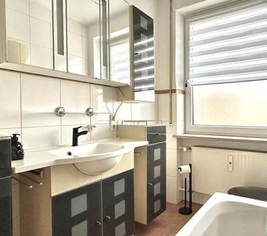 Prenájom bytu 71 m², Neusäß, Bavorsko Prenájom bytu 71 m², Neusäß, Bavorsko