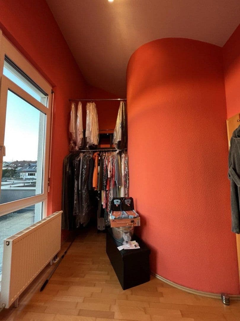 Predaj bytu 4-izbový 129 m², Künzelsau, Bádensko-Wurttembersko Predaj bytu 4-izbový 129 m², Künzelsau, Bádensko-Wurttembersko
