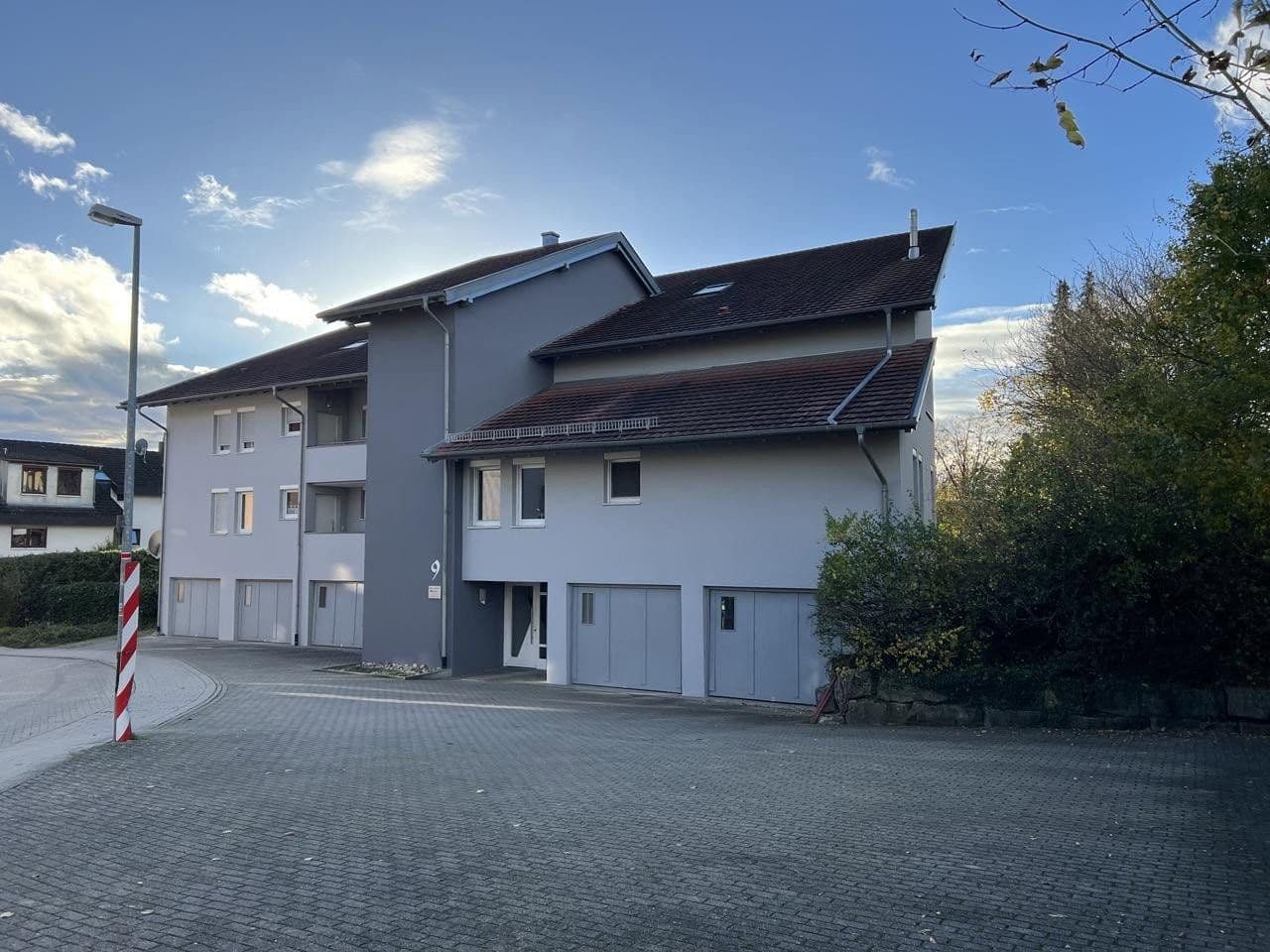 Predaj bytu 4-izbový 129 m², Künzelsau, Bádensko-Wurttembersko Predaj bytu 4-izbový 129 m², Künzelsau, Bádensko-Wurttembersko