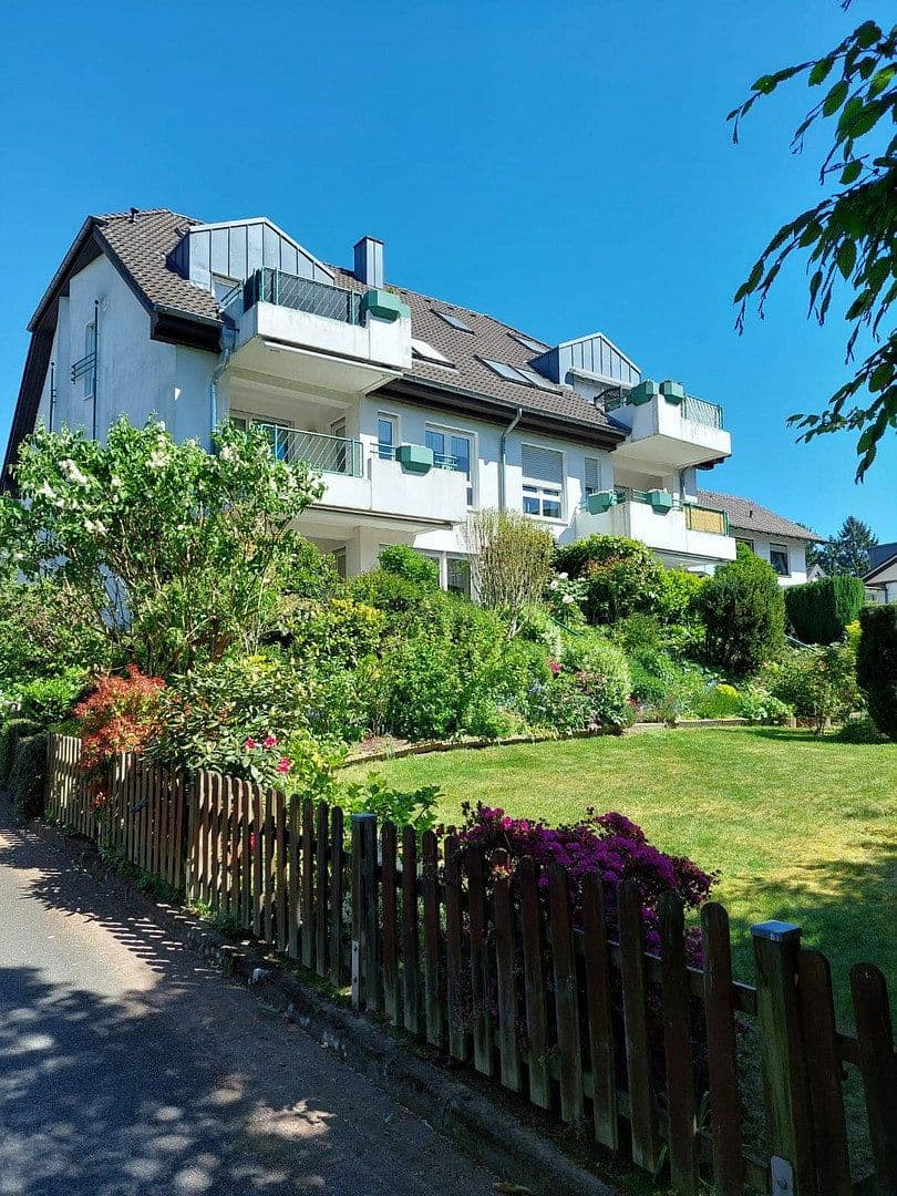 Predaj bytu 3-izbový 94 m², Solingen, Severné Porýnie - Westfálsko Predaj bytu 3-izbový 94 m², Solingen, Severné Porýnie - Westfálsko