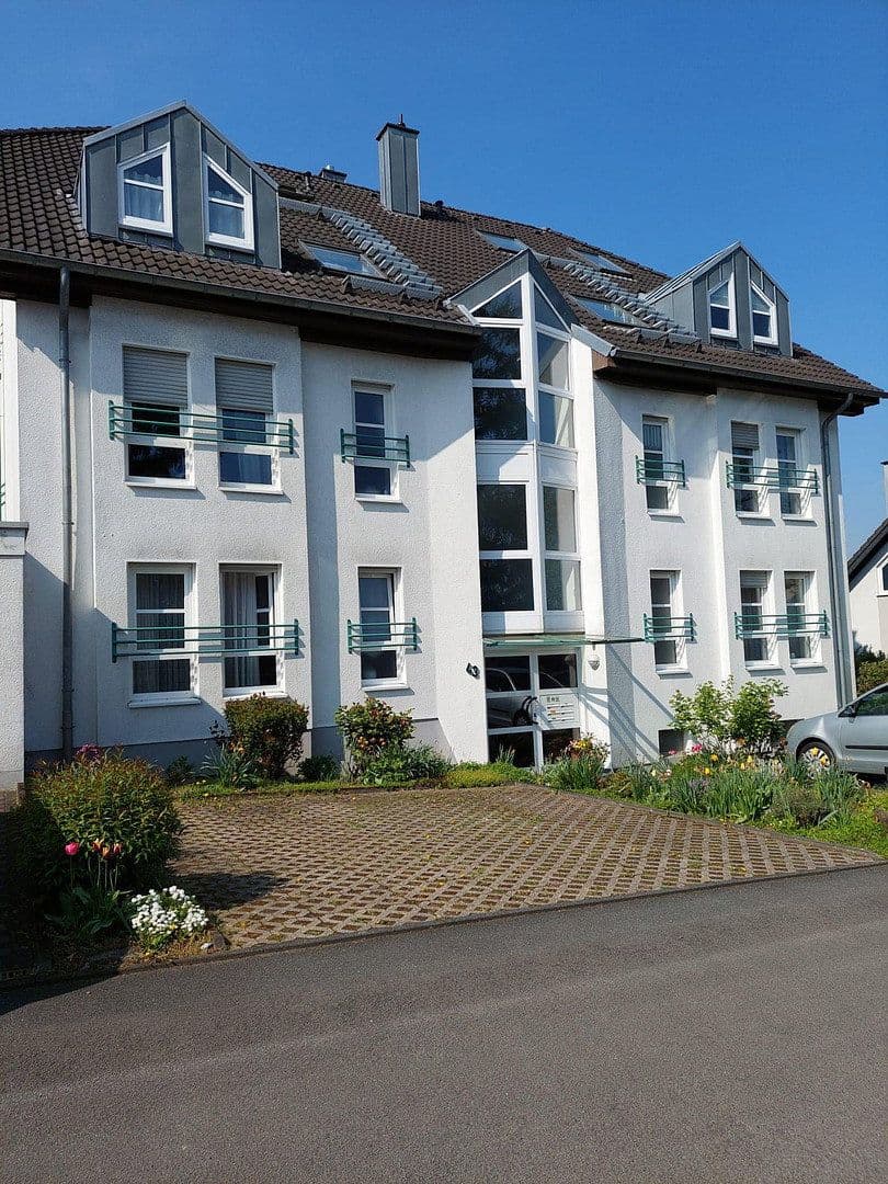Predaj bytu 3-izbový 94 m², Solingen, Severné Porýnie - Westfálsko Predaj bytu 3-izbový 94 m², Solingen, Severné Porýnie - Westfálsko