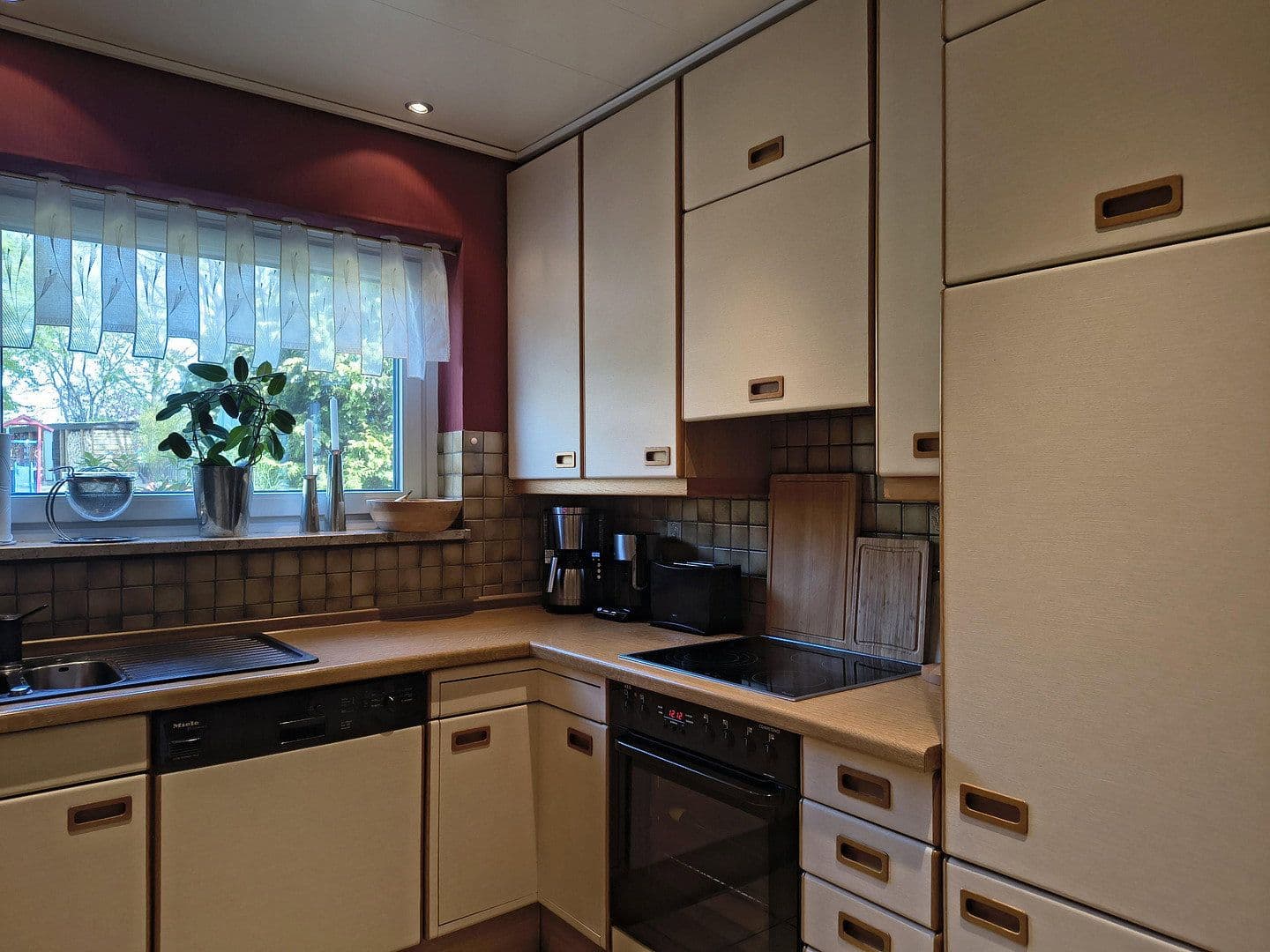 Predaj domu 130 m², pozemek 240 m², Geesthacht, Šlezvicko-Holštajnsko Predaj domu 130 m², pozemek 240 m², Geesthacht, Šlezvicko-Holštajnsko