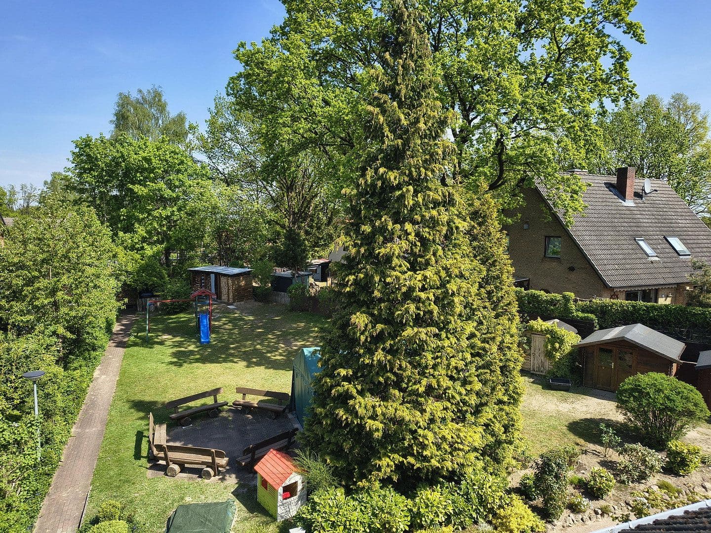 Predaj domu 130 m², pozemek 240 m², Geesthacht, Šlezvicko-Holštajnsko Predaj domu 130 m², pozemek 240 m², Geesthacht, Šlezvicko-Holštajnsko