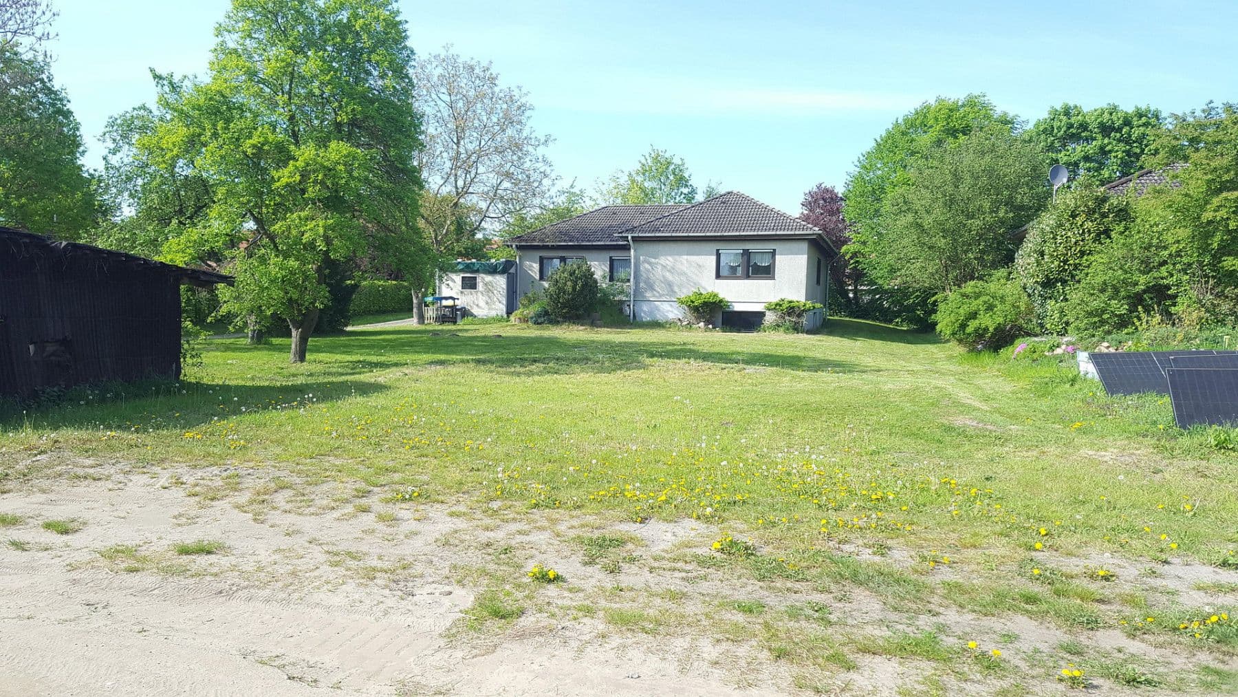 Predaj domu 128 m², pozemek 4.067 m², Uhlenbusch 9, Echem, Dolné Sasko Predaj domu 128 m², pozemek 4.067 m², Uhlenbusch 9, Echem, Dolné Sasko