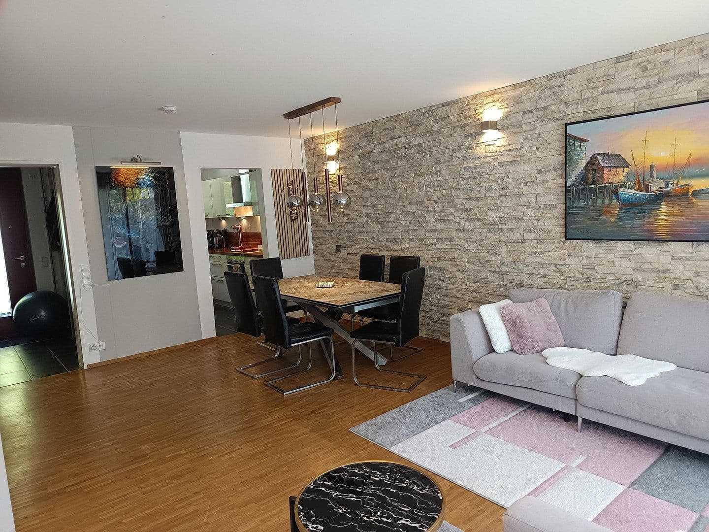 Predaj domu 115 m², pozemek 209 m², Starnberg, Bavorsko Predaj domu 115 m², pozemek 209 m², Starnberg, Bavorsko