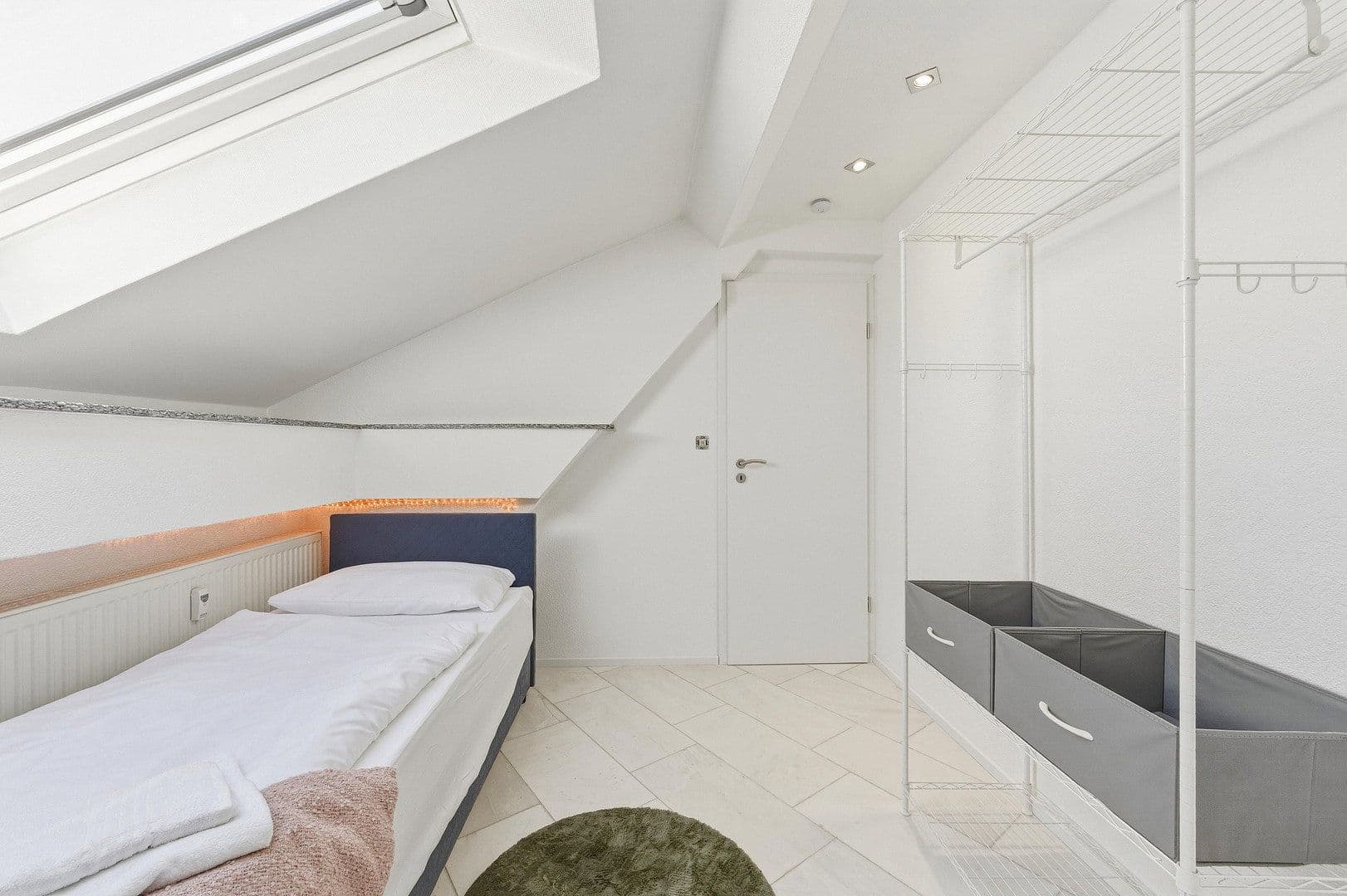 Prenájom bytu 4-izbový 67 m², Wilhelmstraße 11, Heilbronn, Bádensko-Wurttembersko Prenájom bytu 4-izbový 67 m², Wilhelmstraße 11, Heilbronn, Bádensko-Wurttembersko