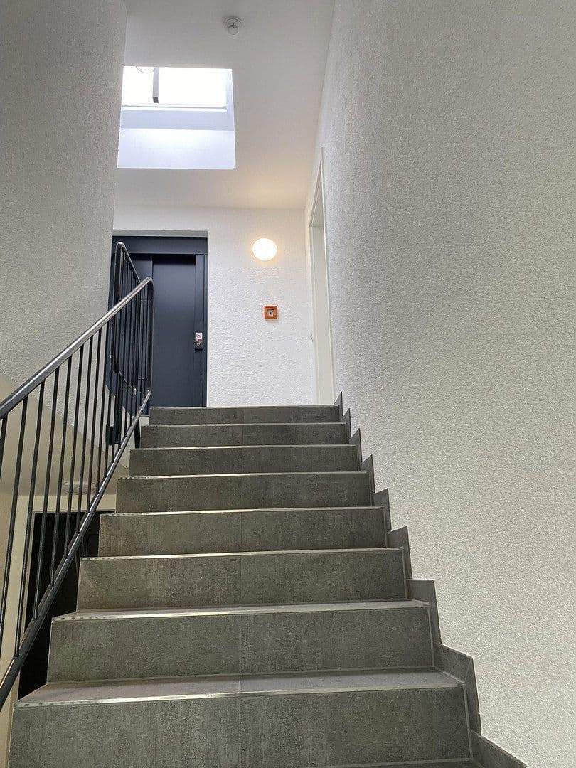 Prenájom bytu 2-izbový 53 m², Brauweilerstraße 79, Köln, Severné Porýnie - Westfálsko Prenájom bytu 2-izbový 53 m², Brauweilerstraße 79, Köln, Severné Porýnie - Westfálsko