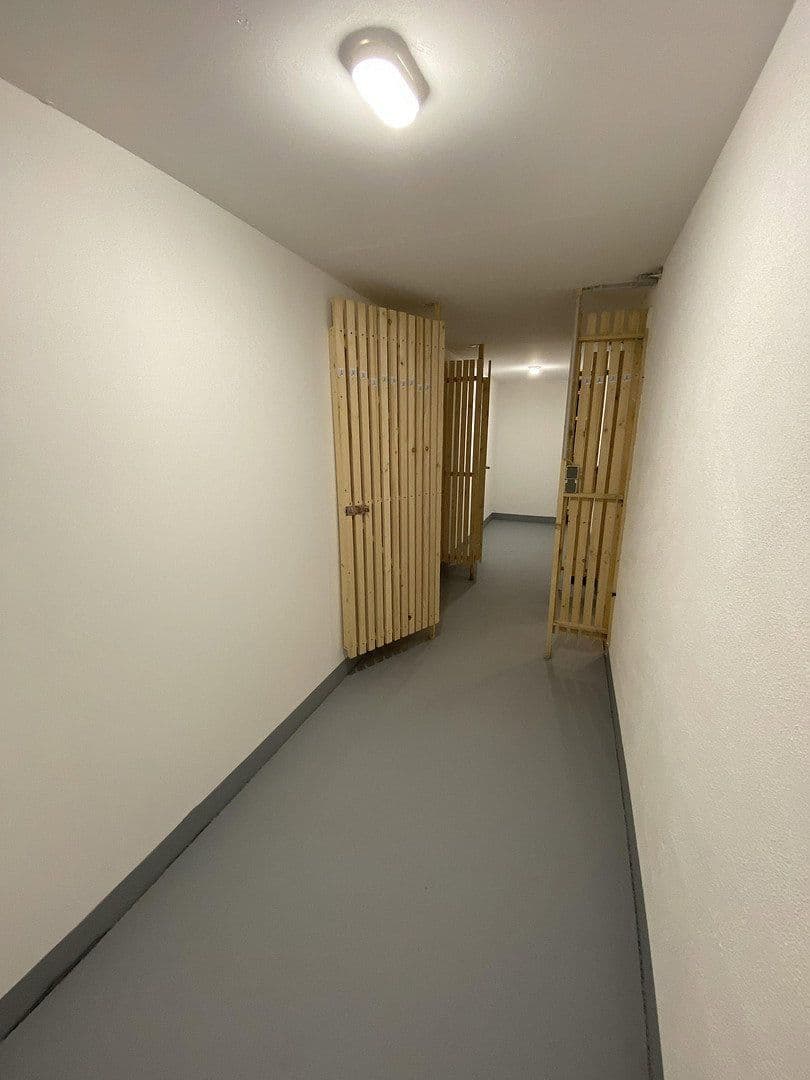 Prenájom bytu 2-izbový 53 m², Brauweilerstraße 79, Köln, Severné Porýnie - Westfálsko Prenájom bytu 2-izbový 53 m², Brauweilerstraße 79, Köln, Severné Porýnie - Westfálsko