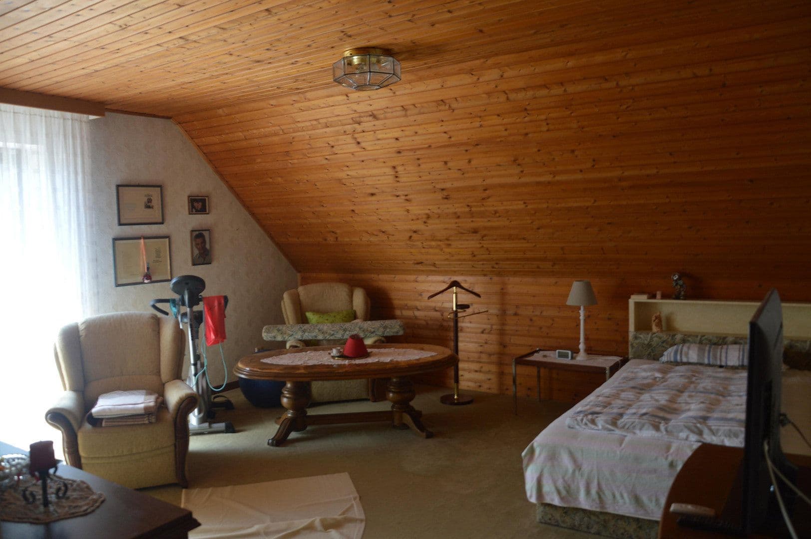 Predaj domu 190 m², pozemek 982 m², Karlsfeld, Bavorsko Predaj domu 190 m², pozemek 982 m², Karlsfeld, Bavorsko