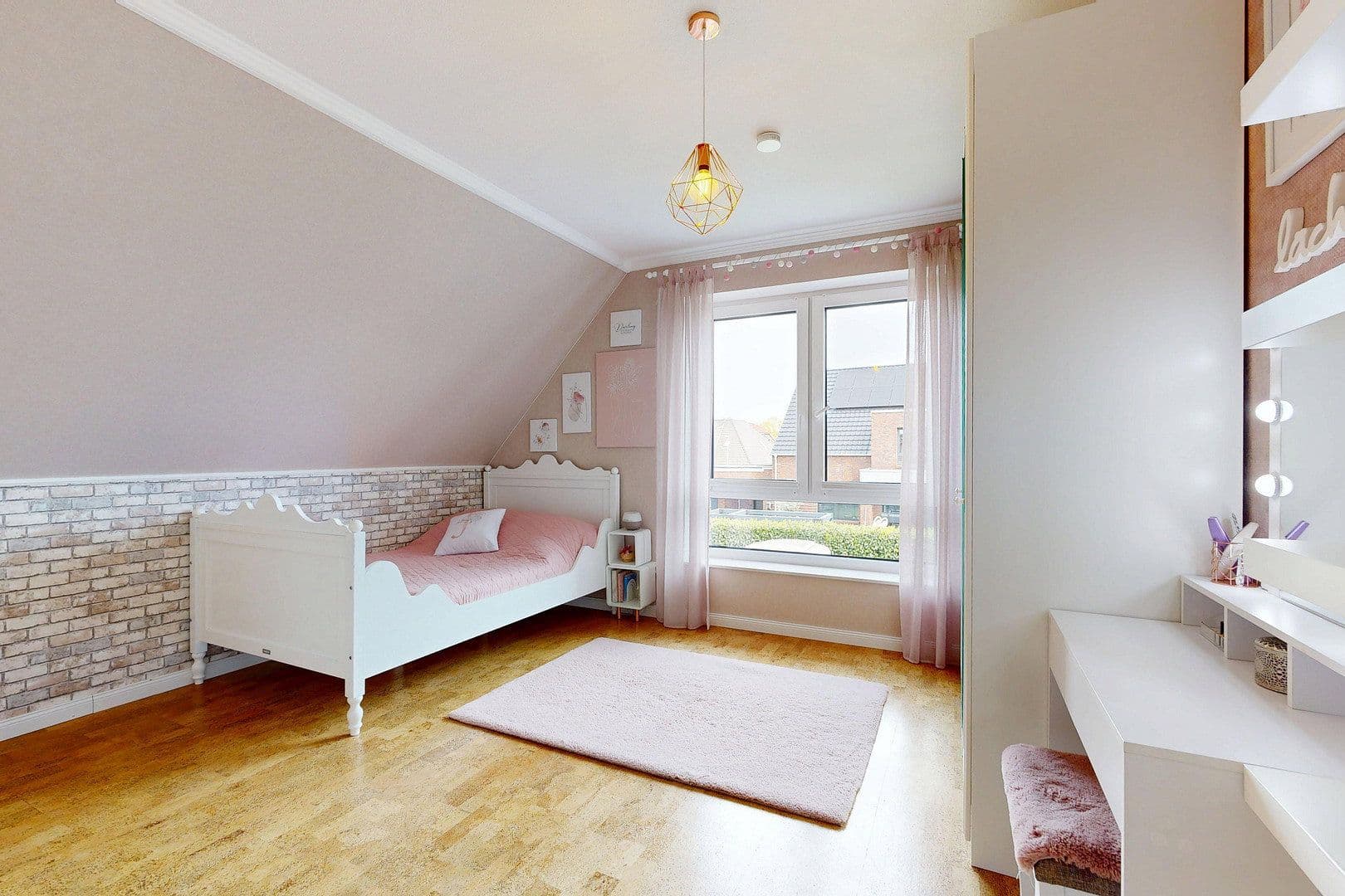 Predaj domu 218 m², pozemek 646 m², Haren (Ems), Dolné Sasko Predaj domu 218 m², pozemek 646 m², Haren (Ems), Dolné Sasko