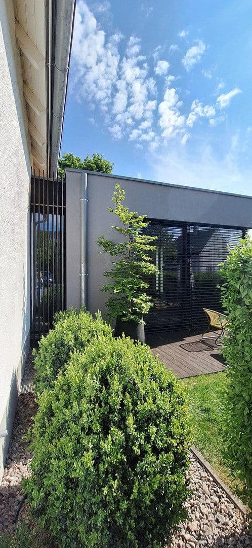 Predaj domu 185 m², pozemek 642 m², Regensburg, Bavorsko Predaj domu 185 m², pozemek 642 m², Regensburg, Bavorsko