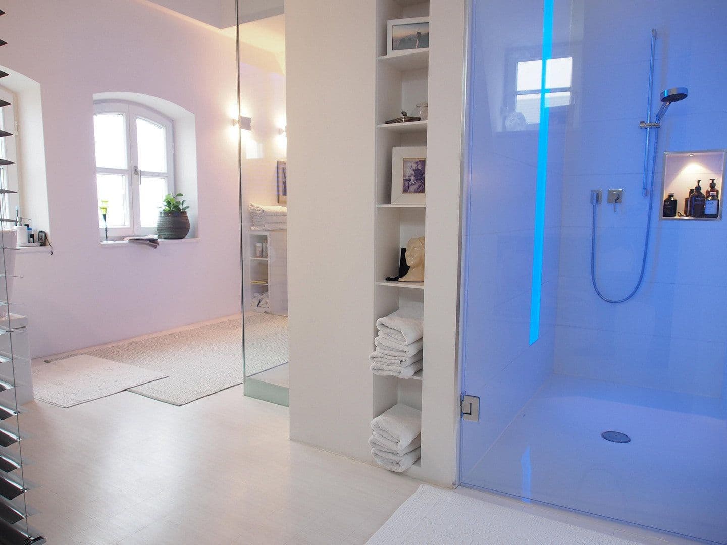 Predaj domu 185 m², pozemek 642 m², Regensburg, Bavorsko Predaj domu 185 m², pozemek 642 m², Regensburg, Bavorsko