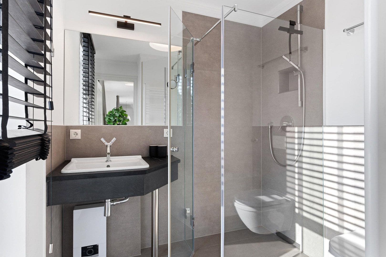 Predaj bytu 4-izbový 125 m², Tannenstraße 7 c, Kühlungsborn, Meklenbursko-Predpomoransko Predaj bytu 4-izbový 125 m², Tannenstraße 7 c, Kühlungsborn, Meklenbursko-Predpomoransko