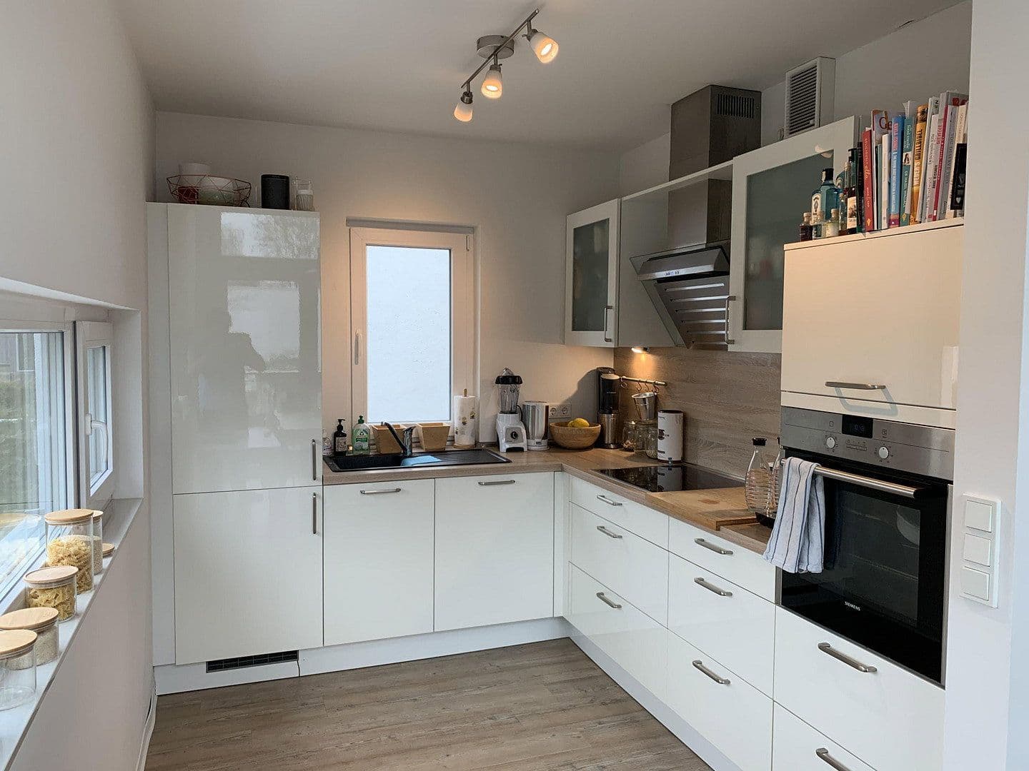 Prenájom bytu 3-izbový 78 m², Natruper Straße 90, Osnabrück, Dolné Sasko Prenájom bytu 3-izbový 78 m², Natruper Straße 90, Osnabrück, Dolné Sasko