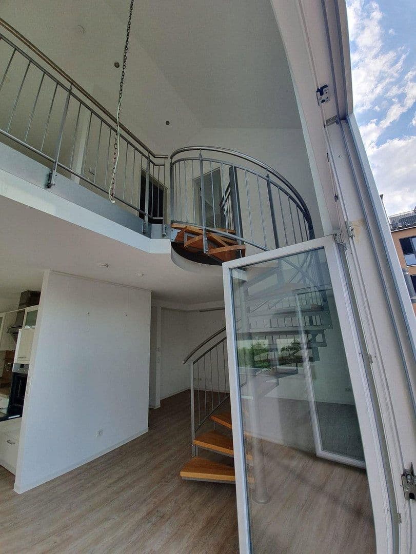 Prenájom bytu 3-izbový 78 m², Natruper Straße 90, Osnabrück, Dolné Sasko Prenájom bytu 3-izbový 78 m², Natruper Straße 90, Osnabrück, Dolné Sasko
