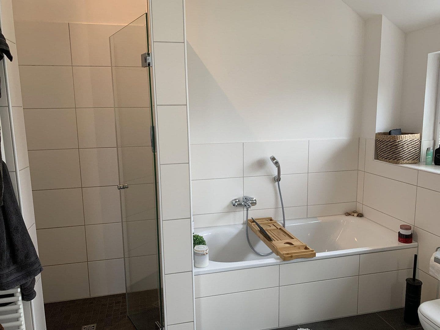 Prenájom bytu 3-izbový 78 m², Natruper Straße 90, Osnabrück, Dolné Sasko Prenájom bytu 3-izbový 78 m², Natruper Straße 90, Osnabrück, Dolné Sasko
