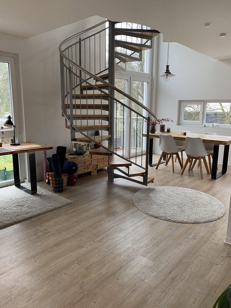 Prenájom bytu 3-izbový 78 m², Natruper Straße 90, Osnabrück, Dolné Sasko Prenájom bytu 3-izbový 78 m², Natruper Straße 90, Osnabrück, Dolné Sasko