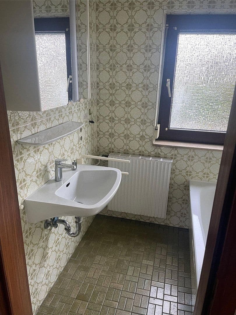 Predaj domu 152 m², pozemek 357 m², Crailsheim, Bádensko-Wurttembersko Predaj domu 152 m², pozemek 357 m², Crailsheim, Bádensko-Wurttembersko