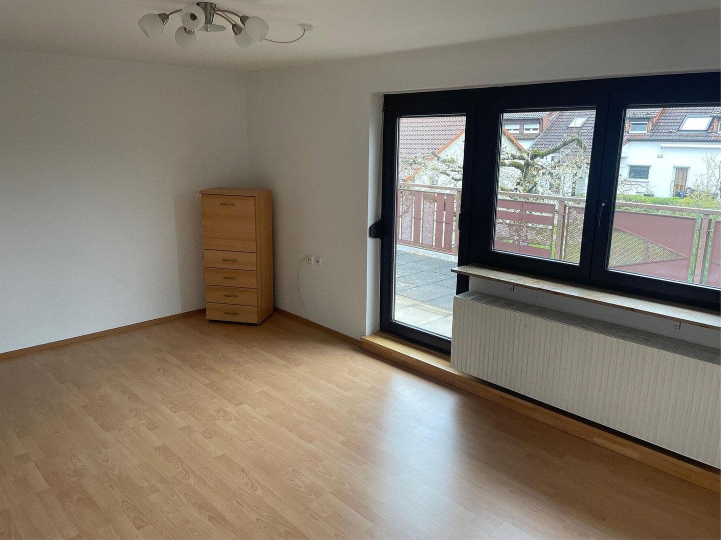 Predaj domu 152 m², pozemek 357 m², Crailsheim, Bádensko-Wurttembersko Predaj domu 152 m², pozemek 357 m², Crailsheim, Bádensko-Wurttembersko