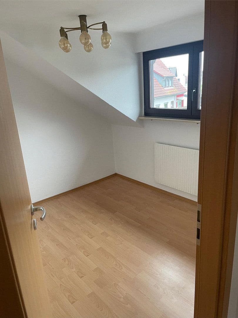 Predaj domu 152 m², pozemek 357 m², Crailsheim, Bádensko-Wurttembersko Predaj domu 152 m², pozemek 357 m², Crailsheim, Bádensko-Wurttembersko