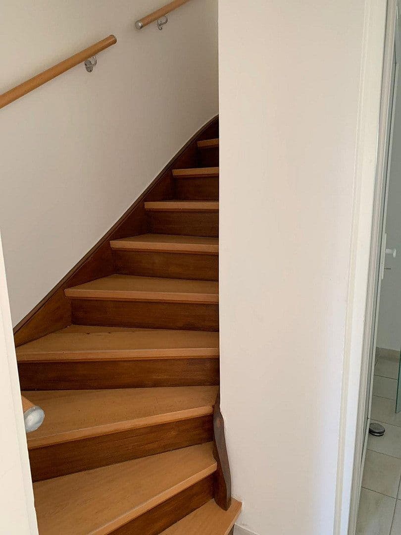 Prenájom domu 151 m², pozemek 1.500 m², Hülsenbergweg 58, Ratingen, Severné Porýnie - Westfálsko Prenájom domu 151 m², pozemek 1.500 m², Hülsenbergweg 58, Ratingen, Severné Porýnie - Westfálsko