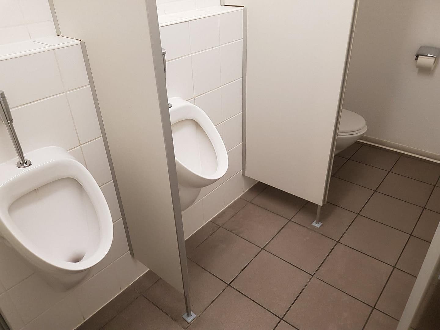 Predaj kancelárie 132 m², Wiesloch, Bádensko-Wurttembersko Predaj kancelárie 132 m², Wiesloch, Bádensko-Wurttembersko