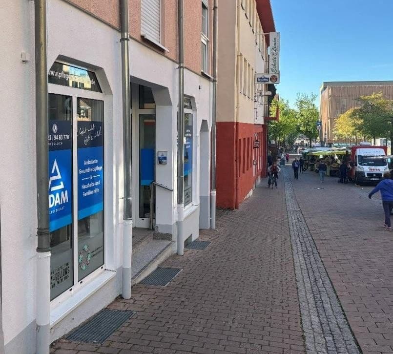Predaj kancelárie 132 m², Wiesloch, Bádensko-Wurttembersko Predaj kancelárie 132 m², Wiesloch, Bádensko-Wurttembersko