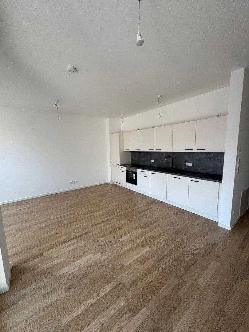 Prenájom bytu 2-izbový 68 m², Eiswerderstraße 10 A-J, Berlin, Berlín Prenájom bytu 2-izbový 68 m², Eiswerderstraße 10 A-J, Berlin, Berlín