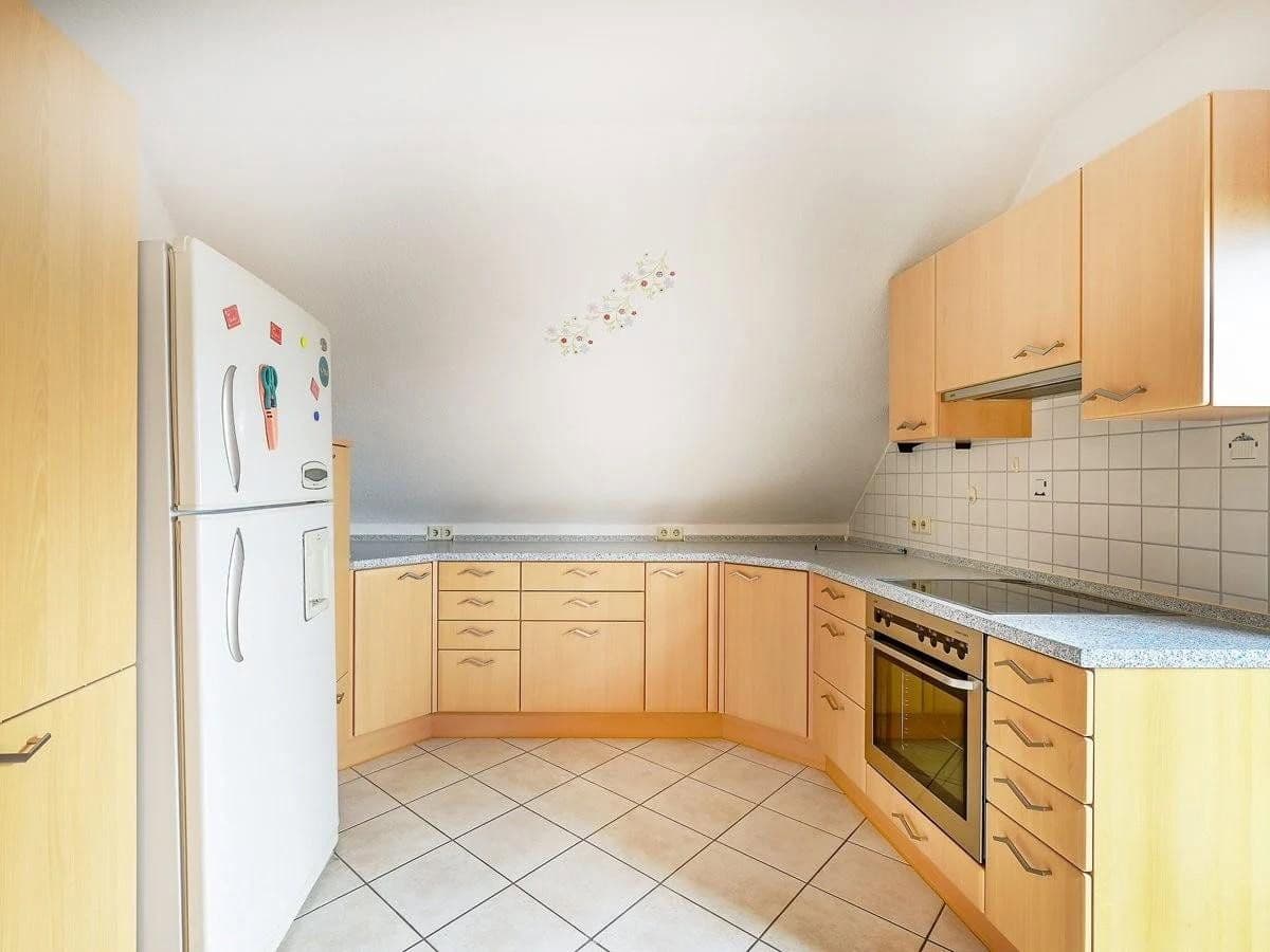 Prenájom bytu 3-izbový 115 m², Bachstraße 37, Rheinstetten, Bádensko-Wurttembersko Prenájom bytu 3-izbový 115 m², Bachstraße 37, Rheinstetten, Bádensko-Wurttembersko