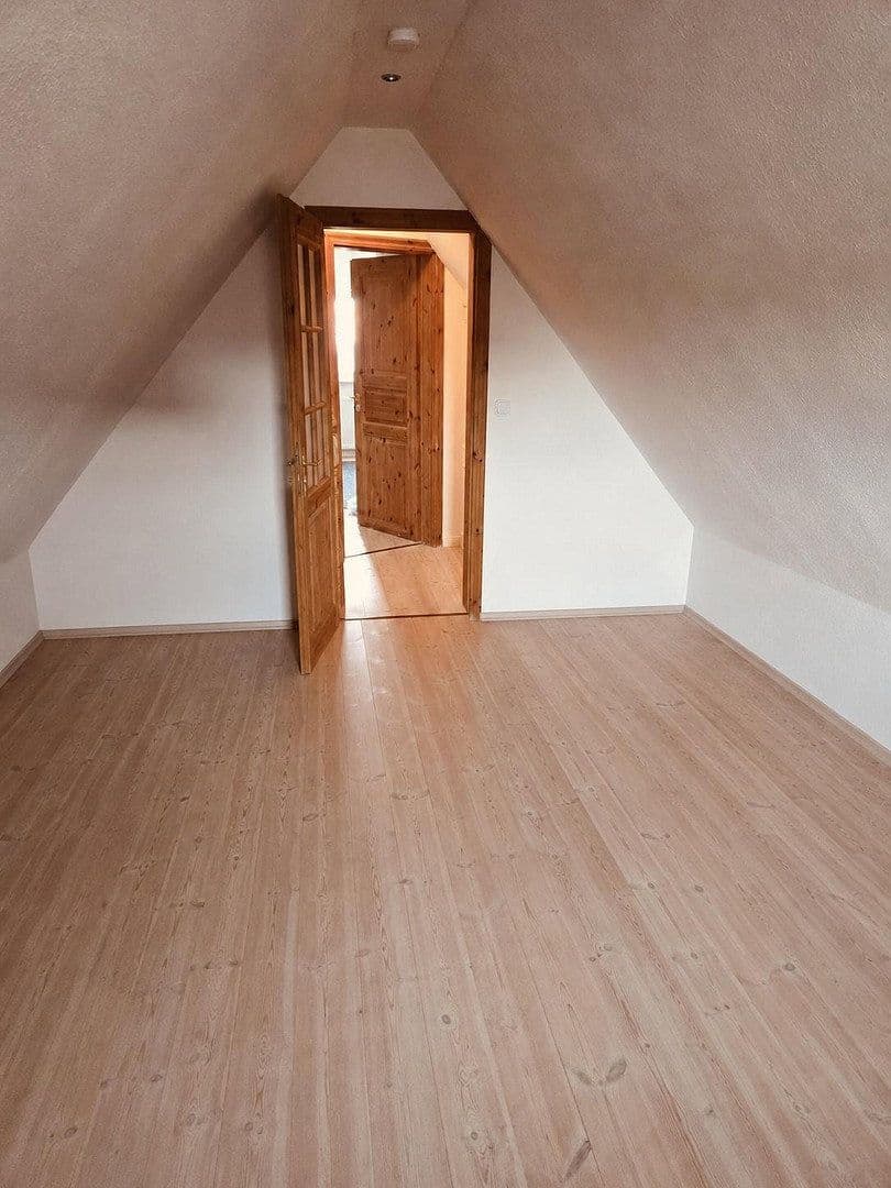 Predaj domu 154 m², pozemek 649 m², Niebüll, Šlezvicko-Holštajnsko Predaj domu 154 m², pozemek 649 m², Niebüll, Šlezvicko-Holštajnsko