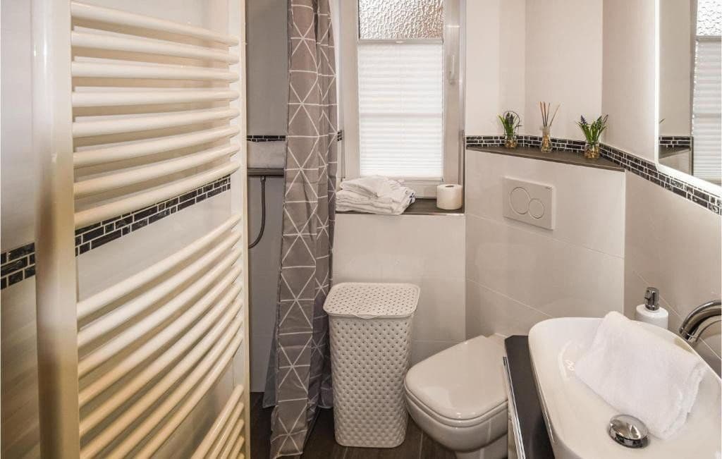 Predaj domu 154 m², pozemek 649 m², Niebüll, Šlezvicko-Holštajnsko Predaj domu 154 m², pozemek 649 m², Niebüll, Šlezvicko-Holštajnsko