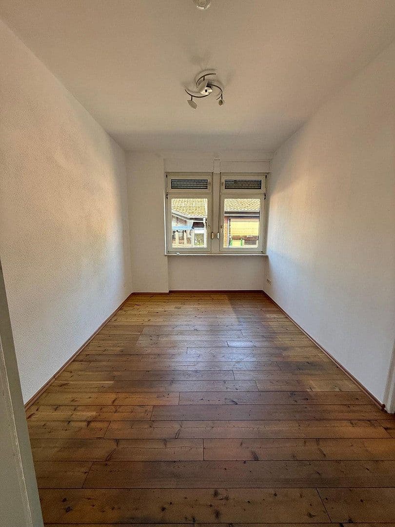 Prenájom bytu 2-izbový 60 m², Draisstraße 56, Mannheim, Bádensko-Wurttembersko Prenájom bytu 2-izbový 60 m², Draisstraße 56, Mannheim, Bádensko-Wurttembersko