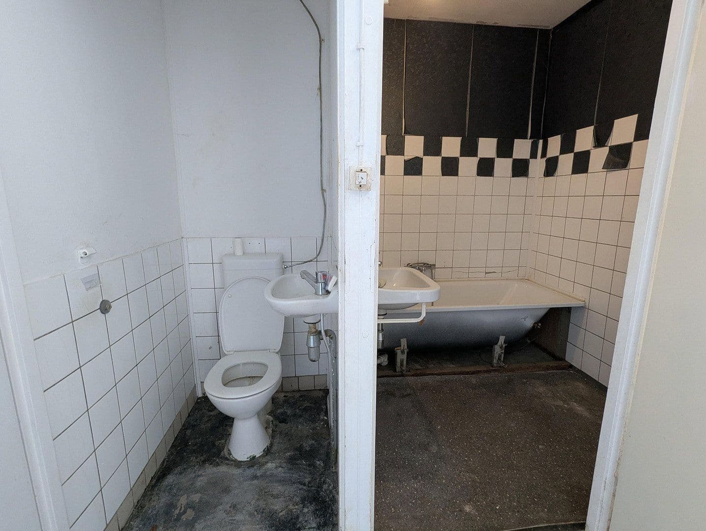 Predaj bytu 4-izbový 87 m², Klein-von-Diepold-Straße 16, Emden, Dolné Sasko Predaj bytu 4-izbový 87 m², Klein-von-Diepold-Straße 16, Emden, Dolné Sasko