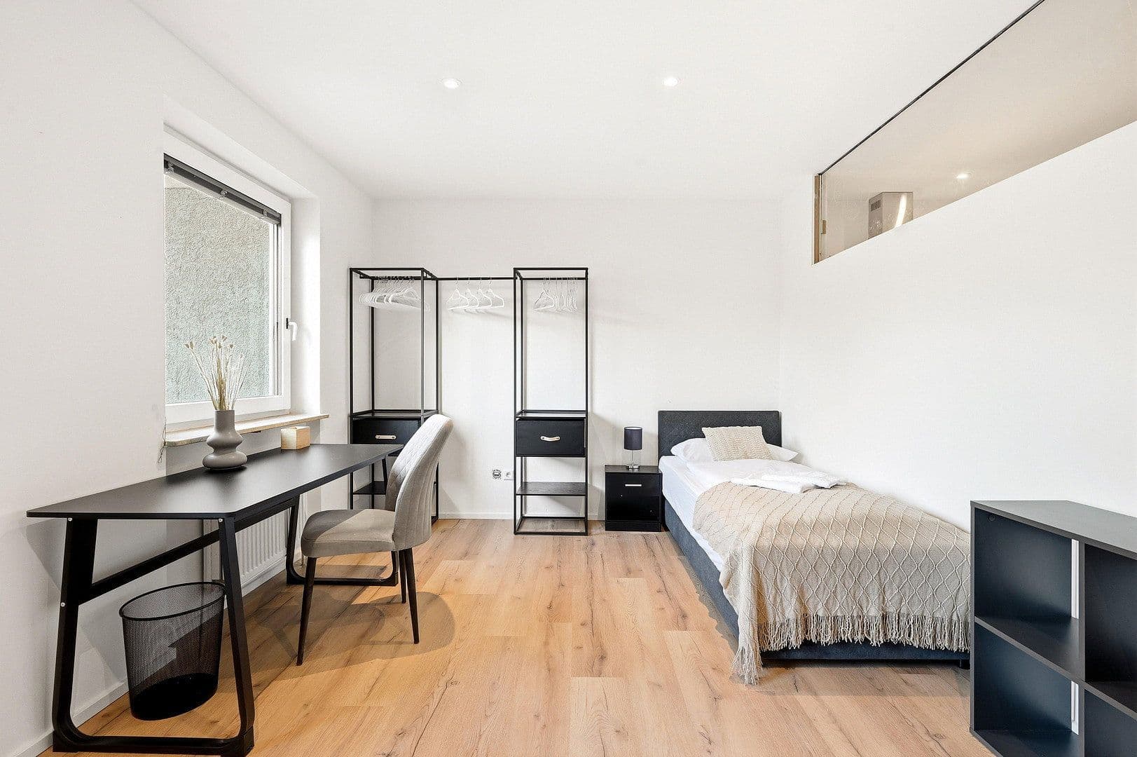 Prenájom bytu 4-izbový 80 m², Moltkestraße 56, Heilbronn, Bádensko-Wurttembersko Prenájom bytu 4-izbový 80 m², Moltkestraße 56, Heilbronn, Bádensko-Wurttembersko