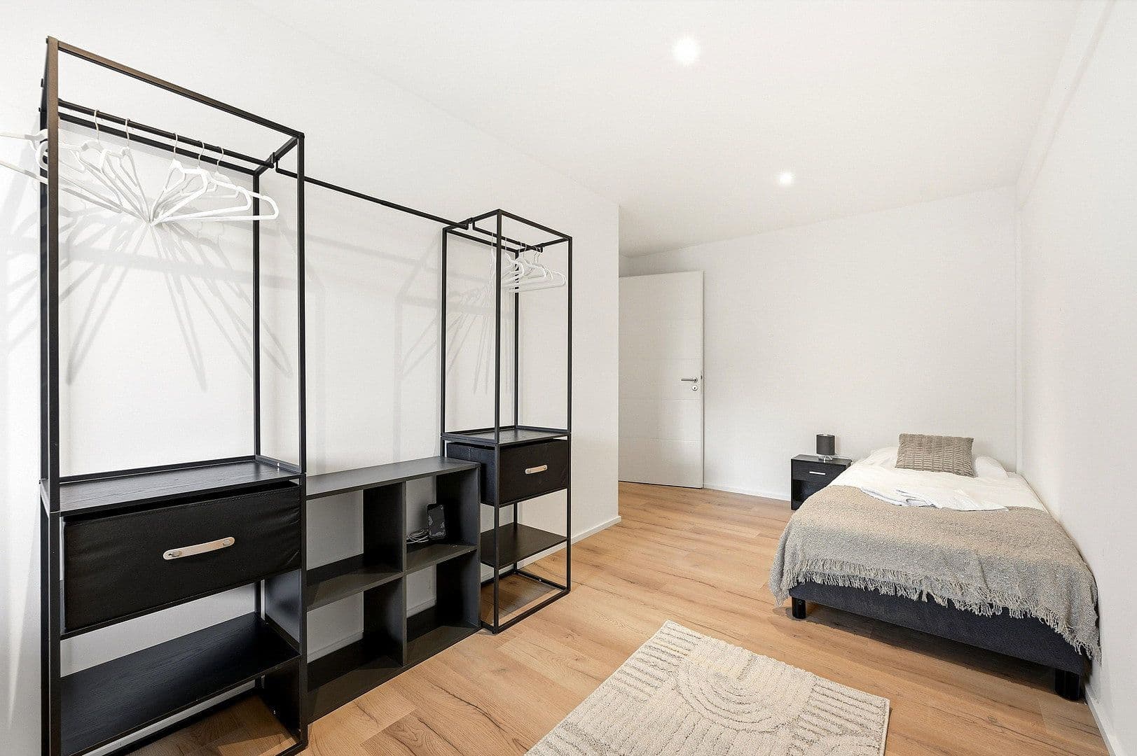 Prenájom bytu 4-izbový 80 m², Moltkestraße 56, Heilbronn, Bádensko-Wurttembersko Prenájom bytu 4-izbový 80 m², Moltkestraße 56, Heilbronn, Bádensko-Wurttembersko