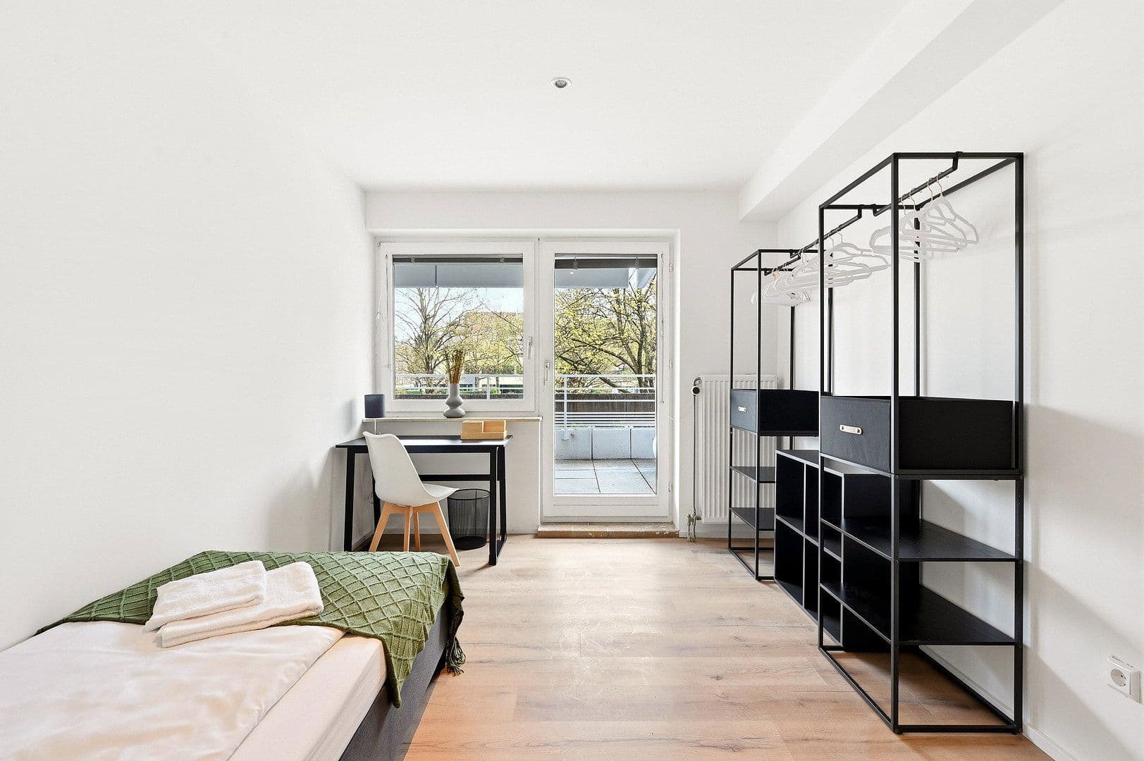 Prenájom bytu 4-izbový 80 m², Moltkestraße 56, Heilbronn, Bádensko-Wurttembersko Prenájom bytu 4-izbový 80 m², Moltkestraße 56, Heilbronn, Bádensko-Wurttembersko