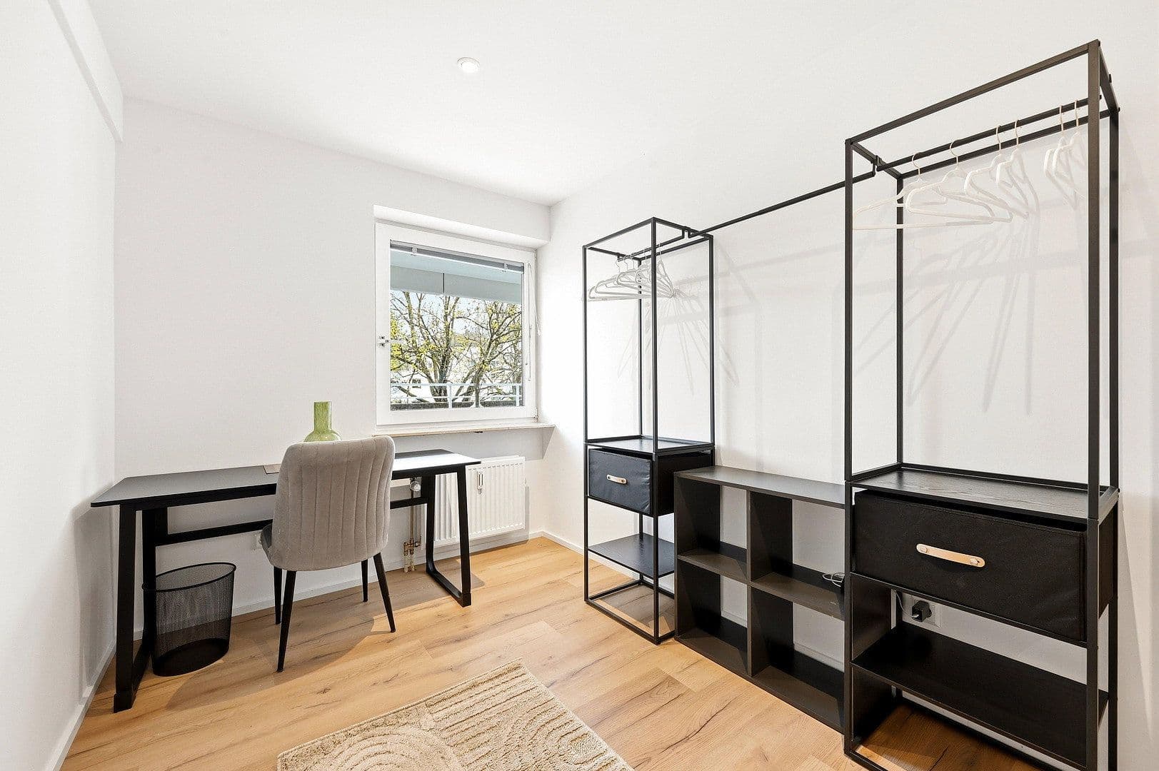 Prenájom bytu 4-izbový 80 m², Moltkestraße 56, Heilbronn, Bádensko-Wurttembersko Prenájom bytu 4-izbový 80 m², Moltkestraße 56, Heilbronn, Bádensko-Wurttembersko