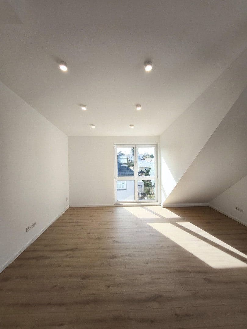 Prenájom bytu 2-izbový 63 m², Buchrainstraße 49, Frankfurt am Main, Hesensko Prenájom bytu 2-izbový 63 m², Buchrainstraße 49, Frankfurt am Main, Hesensko