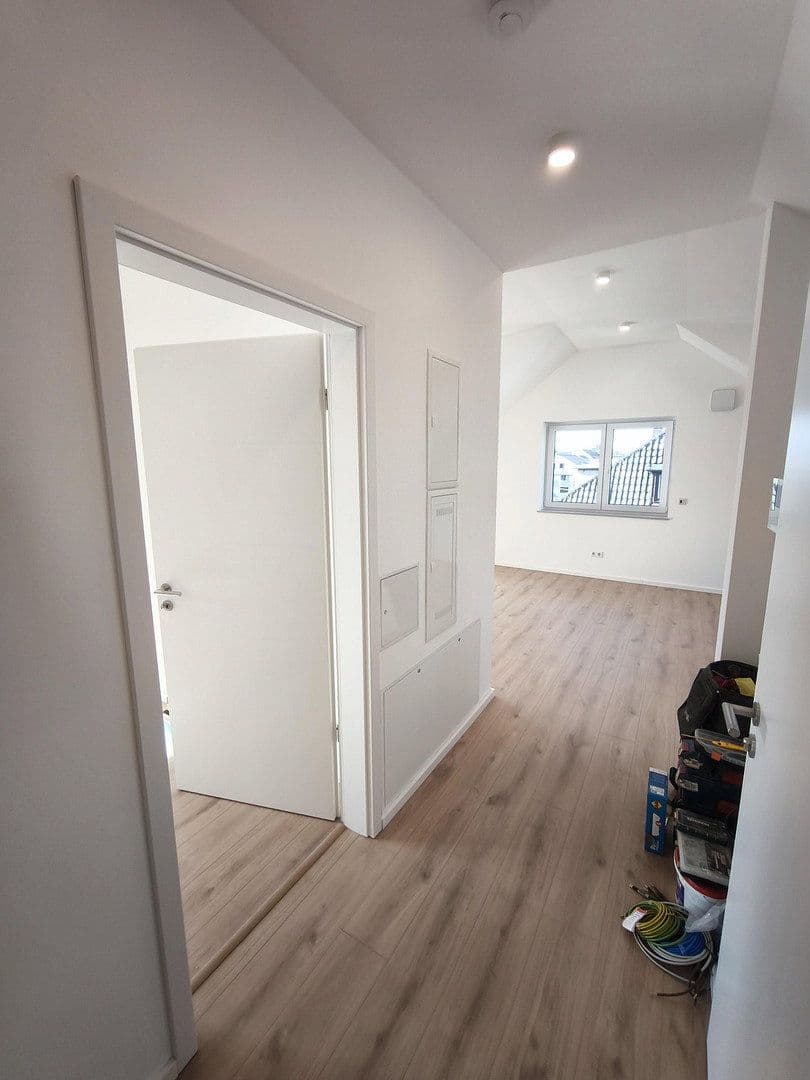 Prenájom bytu 2-izbový 63 m², Buchrainstraße 49, Frankfurt am Main, Hesensko Prenájom bytu 2-izbový 63 m², Buchrainstraße 49, Frankfurt am Main, Hesensko