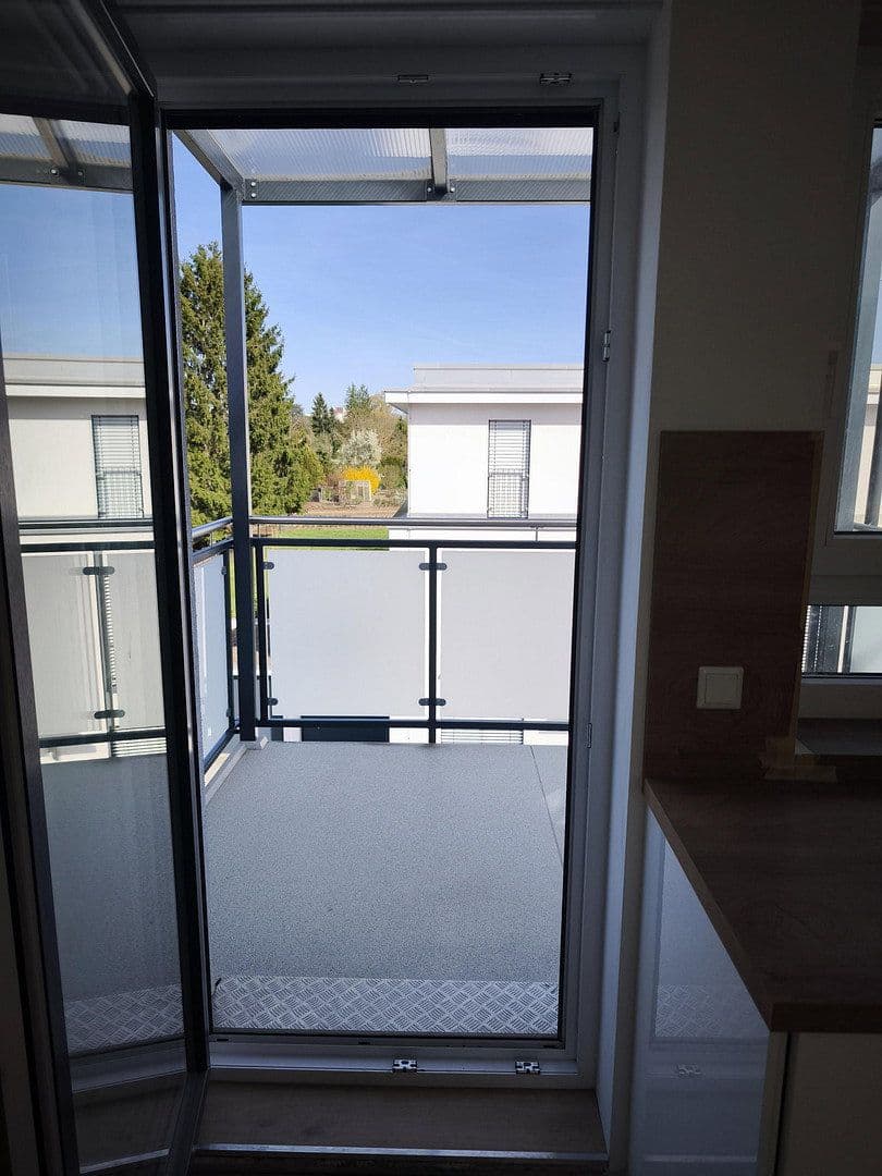 Prenájom bytu 2-izbový 63 m², Buchrainstraße 49, Frankfurt am Main, Hesensko Prenájom bytu 2-izbový 63 m², Buchrainstraße 49, Frankfurt am Main, Hesensko